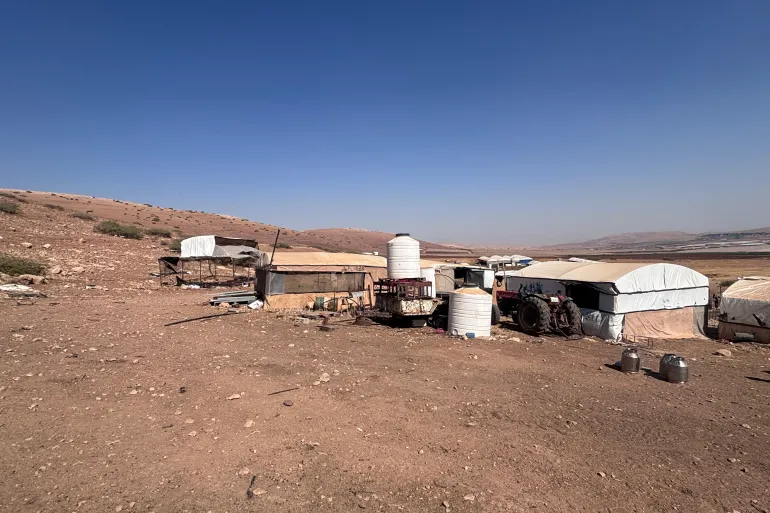 A dirt road leading to Ras al-Ahmar in the northern Jordan Valley amid access restrictions.