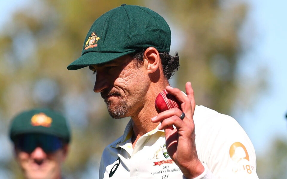 Mitchell Starc celebrates a wicket against Bangladesh in the second Test