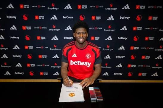 Carlos Baleba joins Manchester United from Brighton in £70m transfer