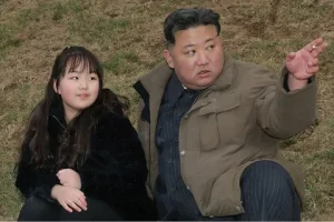 Kim Jong Un daughter Kim Ju Ae standing beside her father at a North Korean state event