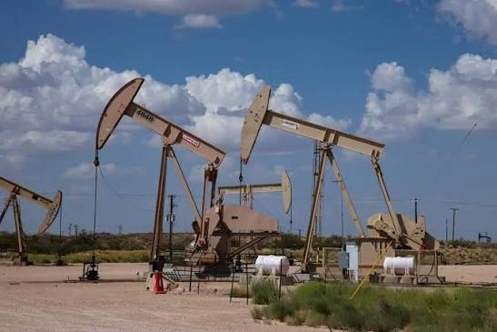 Oil prices rise as Middle East attacks threaten global crude supplies